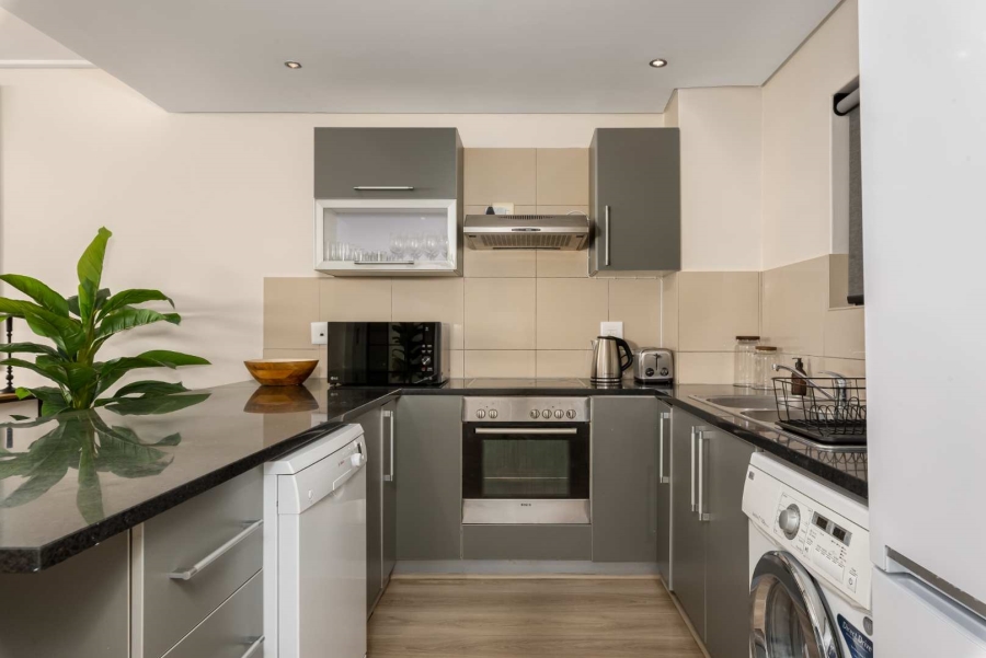 2 Bedroom Property for Sale in Cape Town City Centre Western Cape